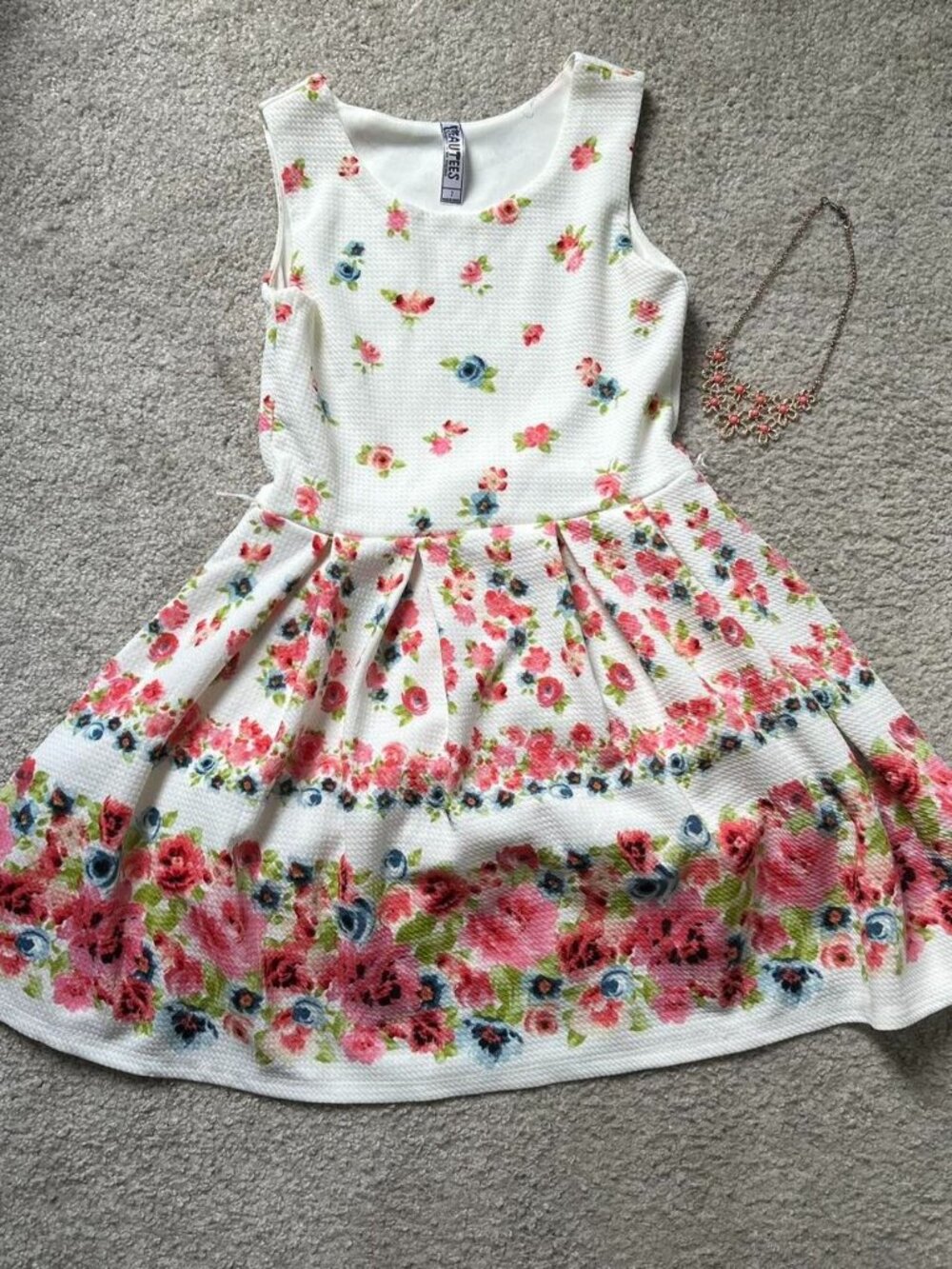 Beautees White A Line Dress with Flowers sz 7